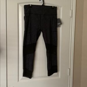 RCTIV8 active wear Leggings NWT size L